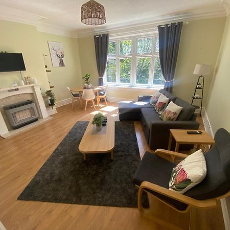 Spacious Guest Flat Near Roundhay Park Leeds  Exteriér fotografie